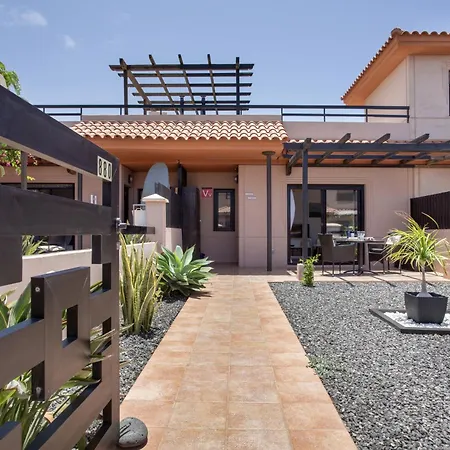 בית נופש Encantadora Casa Tara לאחארס